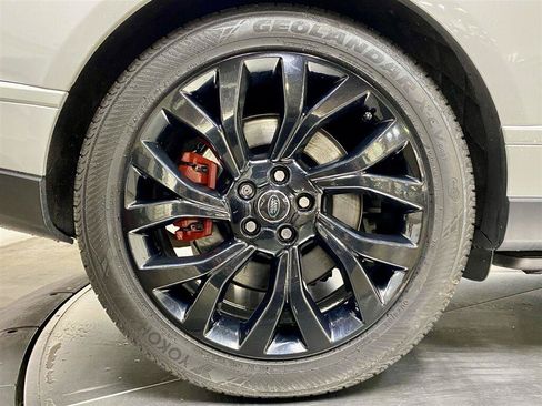 Used 2019 Land Rover Range Rover Autobiography AWD/4WD image 10