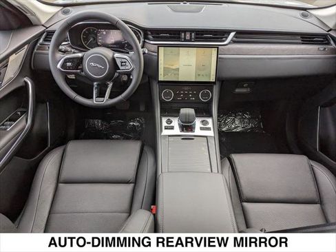 Used 2023 Jaguar F-PACE S image 22
