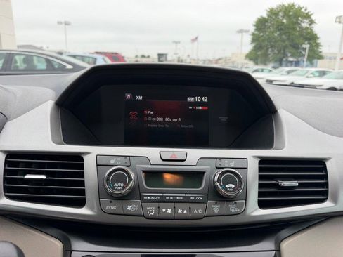 Used 2017 Honda Odyssey EX-L image 17