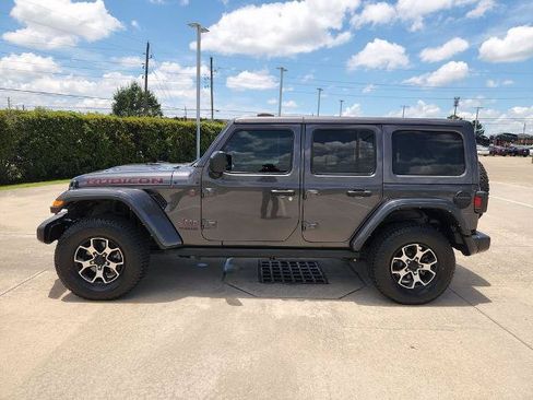 Used 2021 Jeep Wrangler Unlimited Rubicon AWD/4WD image 8