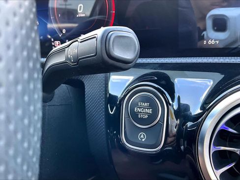 Used 2020 Mercedes-Benz A 220 A 220 image 32