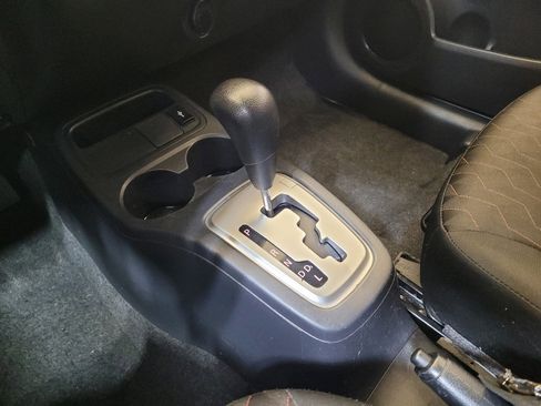 Used 2022 Mitsubishi Mirage ES image 26