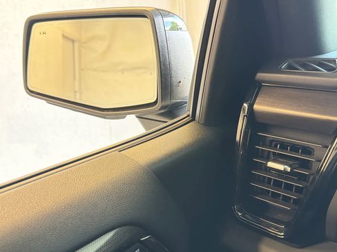 Used 2024 GMC Sierra 1500 AT4 w/ Technology Package AWD/4WD image 57