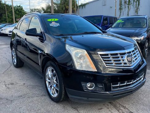 Used 2014 Cadillac SRX Performance w/ Driver Assist Package image 2
