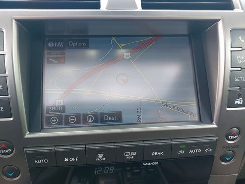 Used 2020 Lexus GX 460 Premium AWD/4WD image 24