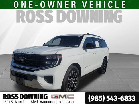 Used 2025 Ford Expedition Platinum AWD/4WD image 1