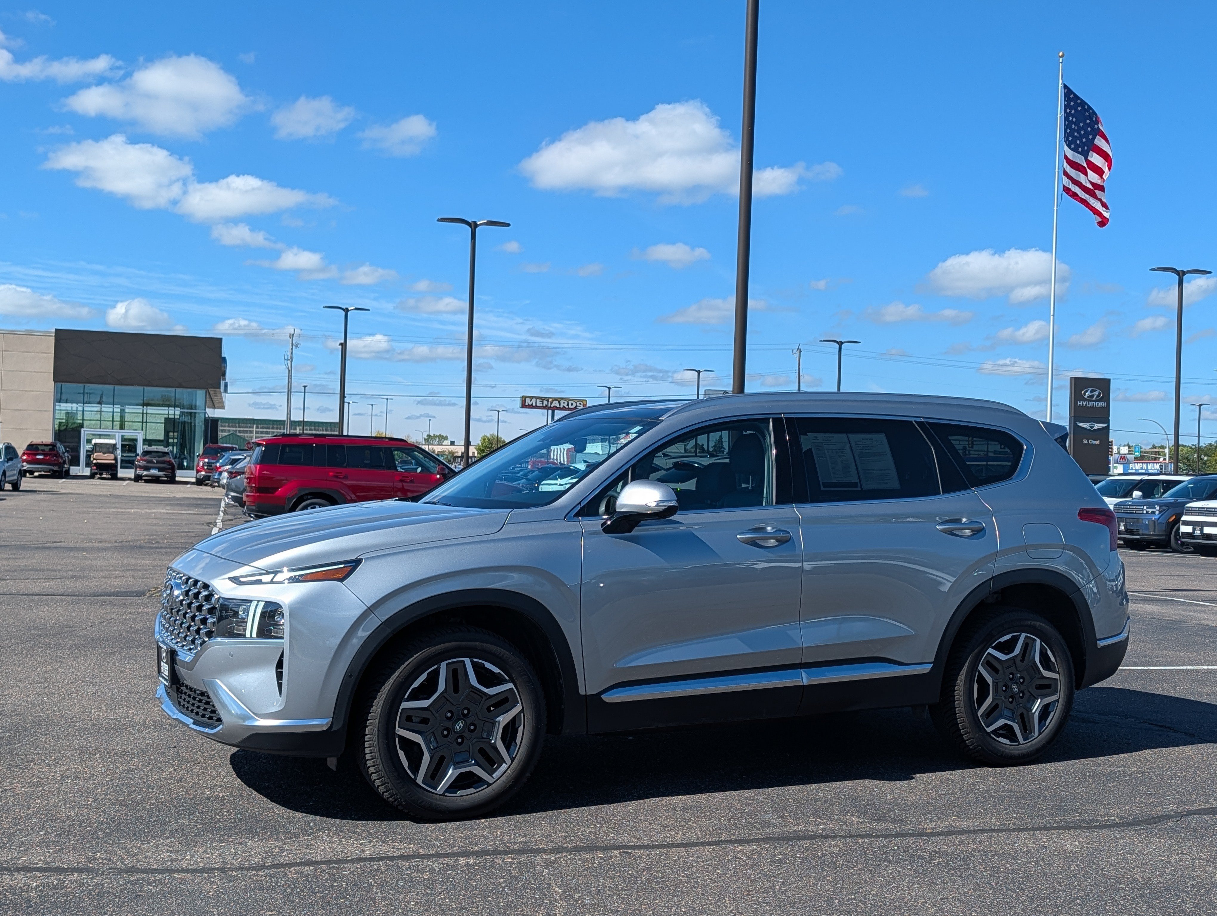 Used 2023 Hyundai Santa Fe Limited AWD/4WD image 1