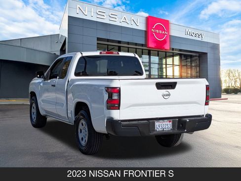 Certified 2023 Nissan Frontier S image 7