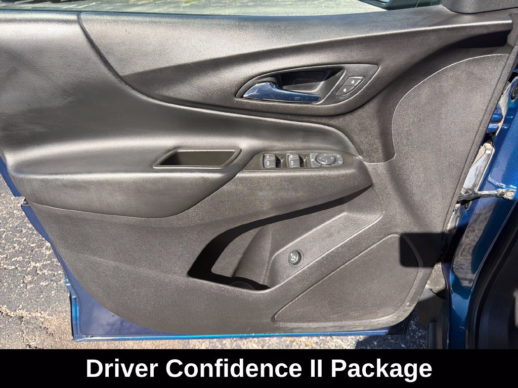 Used 2020 Chevrolet Equinox LT FWD image 12