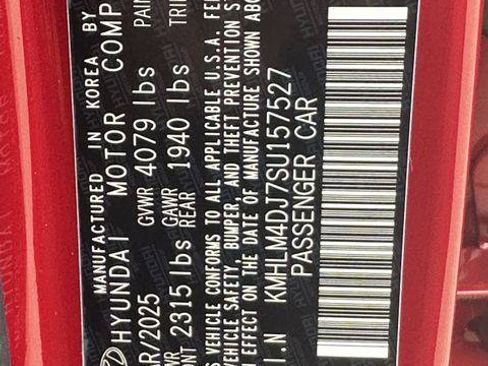 New 2025 Hyundai Elantra SEL image 31