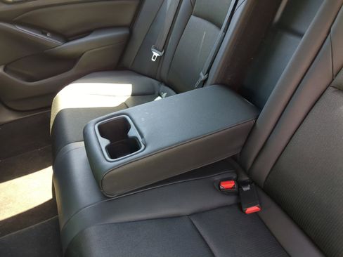 Used 2019 Honda Accord Sport image 24