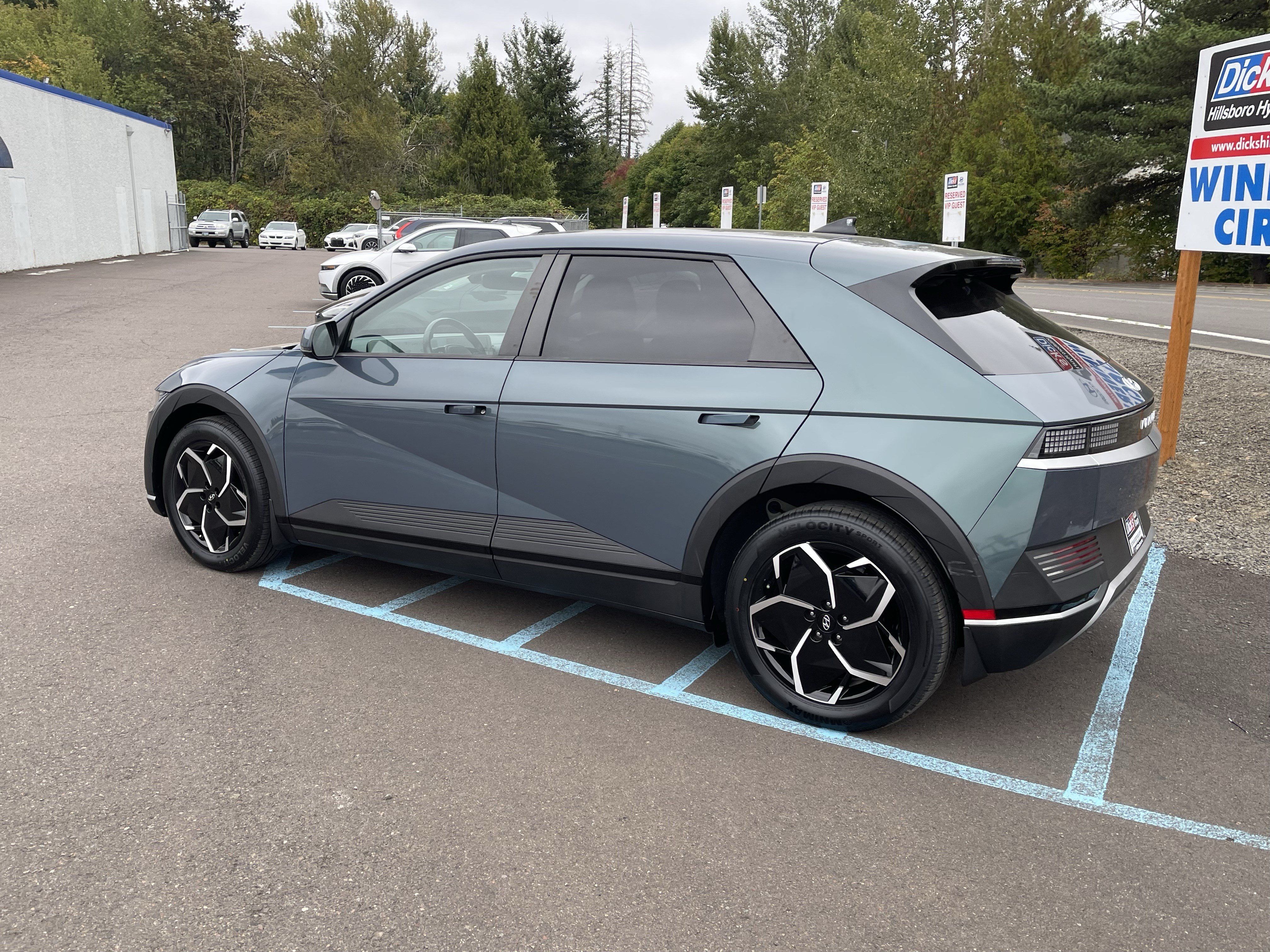 Certified 2023 Hyundai Ioniq 5 SEL AWD/4WD image 3