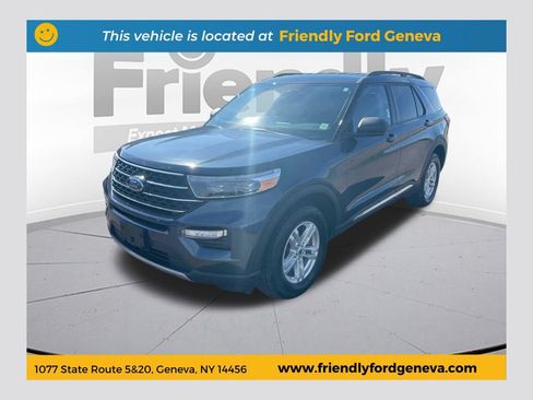 Used 2024 Ford Explorer XLT AWD/4WD image 1