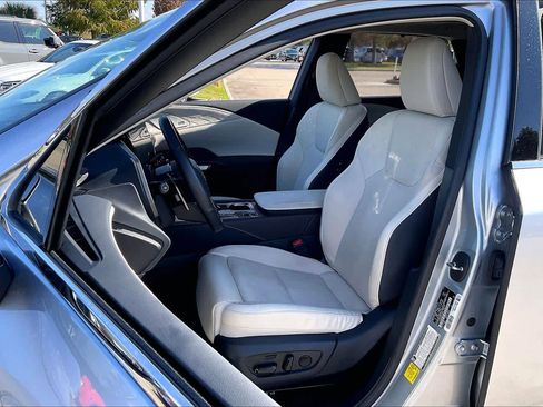 Certified 2025 Lexus RX 450h Luxury image 14
