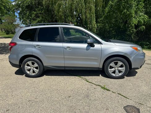 Used 2014 Subaru Forester 2.5i Limited w/ Popular Package #2 AWD/4WD image 5