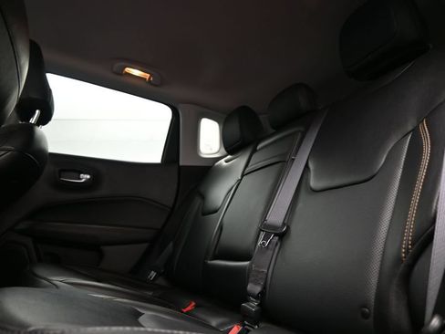 Used 2020 Jeep Compass Limited AWD/4WD image 13