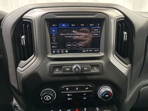 Certified 2024 Chevrolet Silverado 1500 Custom Trail Boss w/ LPO, Dark Essentials Package image 18