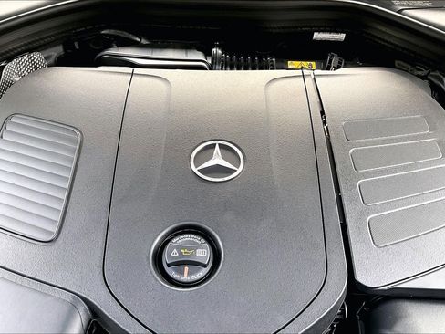 New 2026 Mercedes-Benz GLC 300 image 18