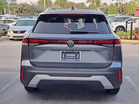 Certified 2026 Volkswagen Tiguan S FWD image 4