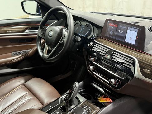 Used 2019 BMW 540i xDrive w/ Convenience Package AWD/4WD image 6