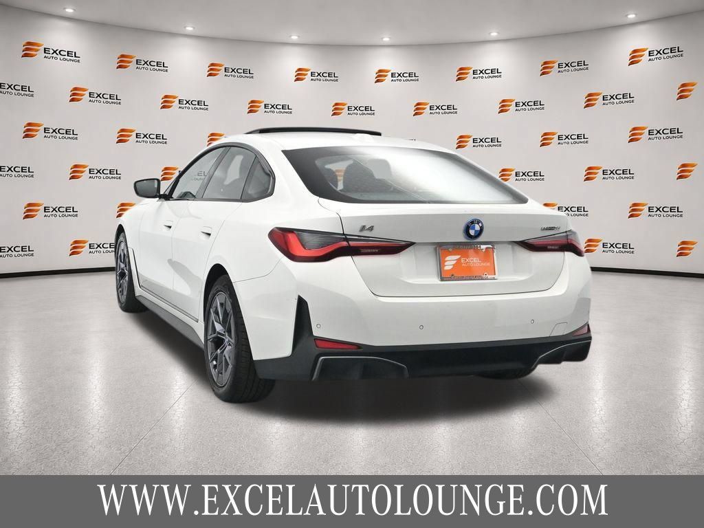 Used 2023 BMW i4 eDrive35 RWD image 3