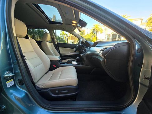 Used 2014 Honda Crosstour EX-L image 22