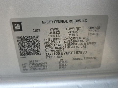 Used 2019 GMC Sierra 2500 Denali w/ Duramax Plus Package AWD/4WD image 18