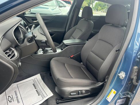 Used 2024 Chevrolet Malibu LT image 15