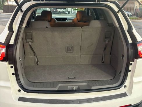 Used 2015 Chevrolet Traverse LS image 11