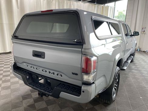 Used 2021 Toyota Tacoma TRD Sport w/ Advanced Technology Package RWD image 7
