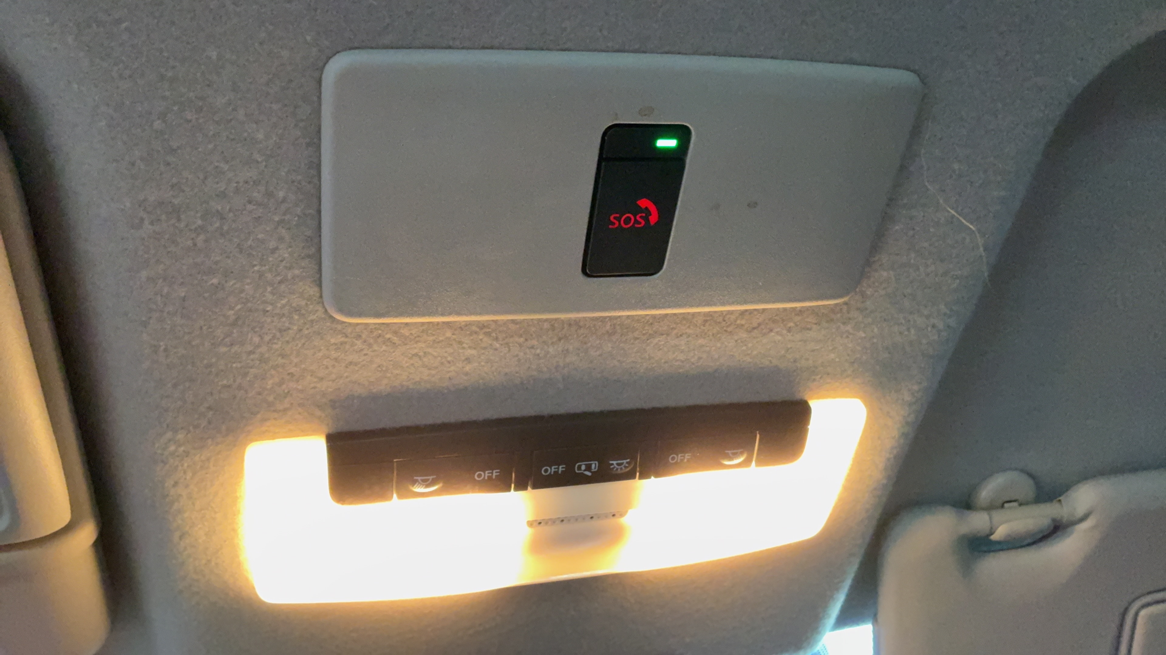 Used 2021 Nissan Kicks SR w/ SR Premium Package FWD image 15