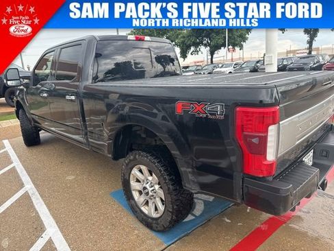 Used 2017 Ford F250 Platinum w/ Platinum Ultimate Package AWD/4WD image 6