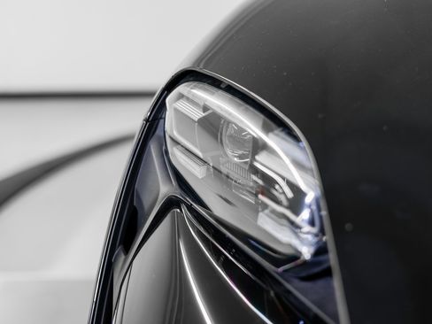 Certified 2024 Porsche Taycan image 13