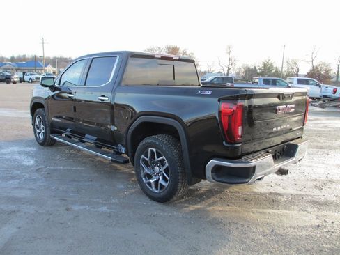 New 2026 GMC Sierra 1500 SLT w/ SLT Premium Plus Package image 8