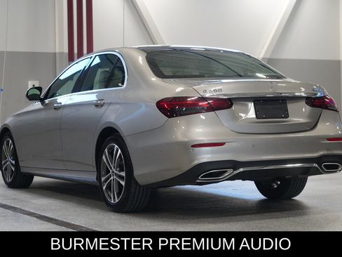 Used 2022 Mercedes-Benz E 350 4MATIC Sedan image 5
