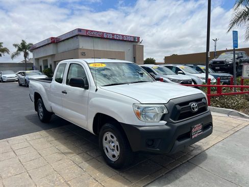Used 2015 Toyota Tacoma 2WD Access Cab image 2