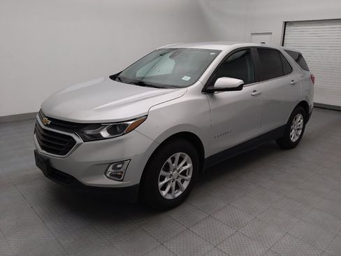 Used 2021 Chevrolet Equinox LT AWD/4WD image 2