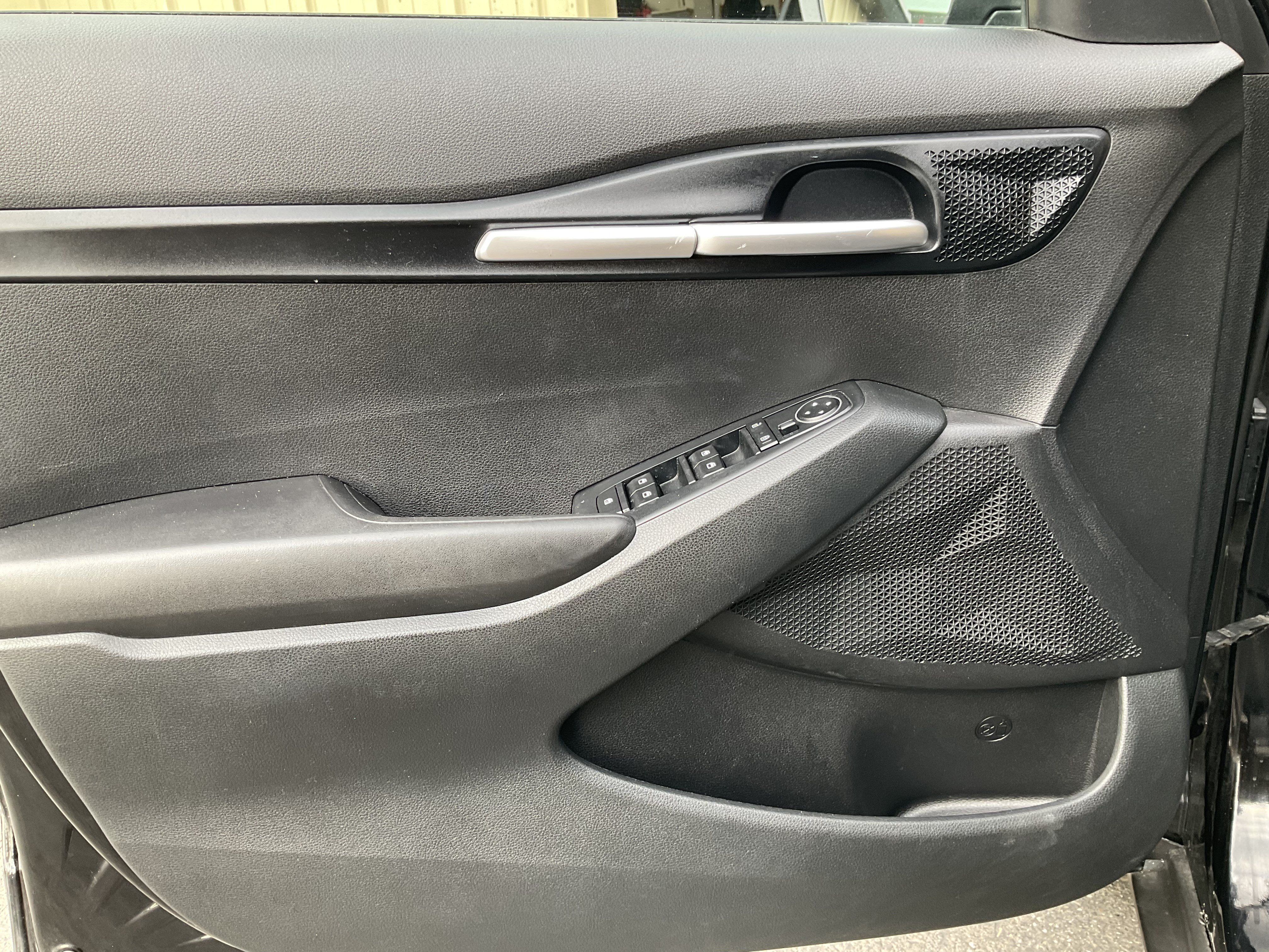 Used 2021 Kia Seltos LX AWD/4WD image 26