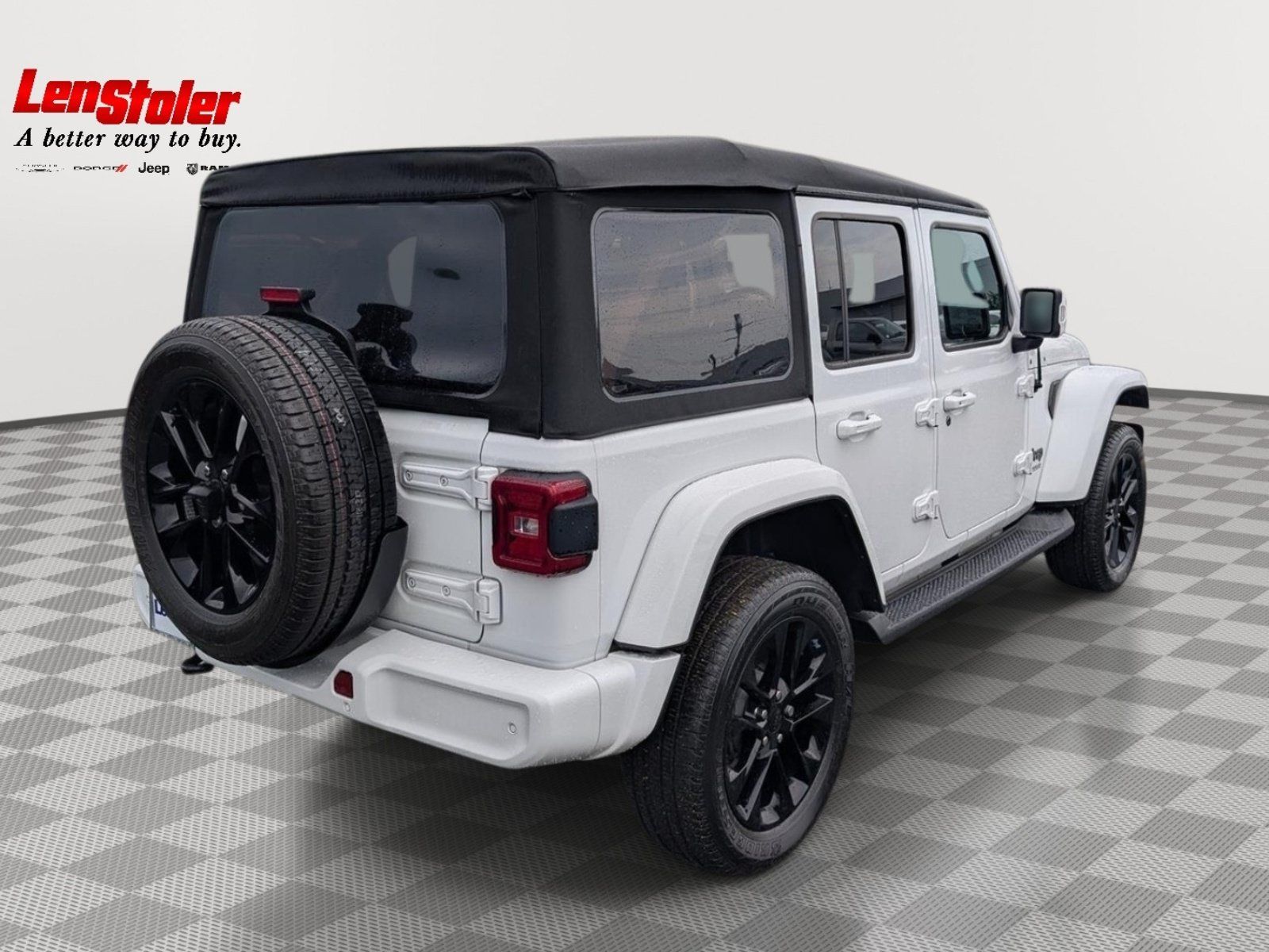 Used 2022 Jeep Wrangler Unlimited Sahara AWD/4WD image 6