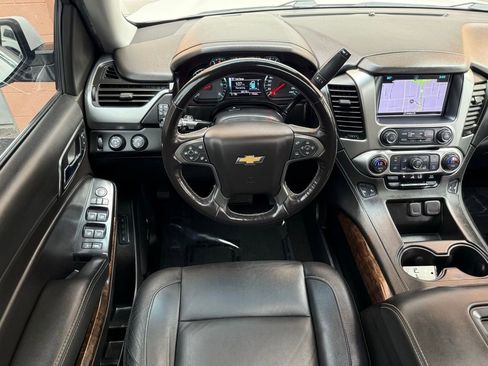 Used 2018 Chevrolet Tahoe LT image 32