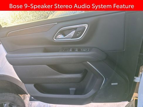 Used 2021 Chevrolet Suburban LT image 10