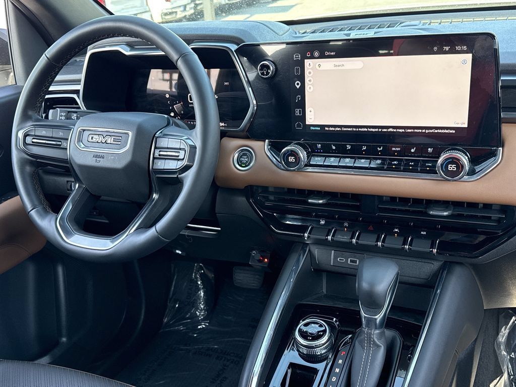 Used 2023 GMC Canyon AT4 w/ AT4 Premium Package AWD/4WD image 4