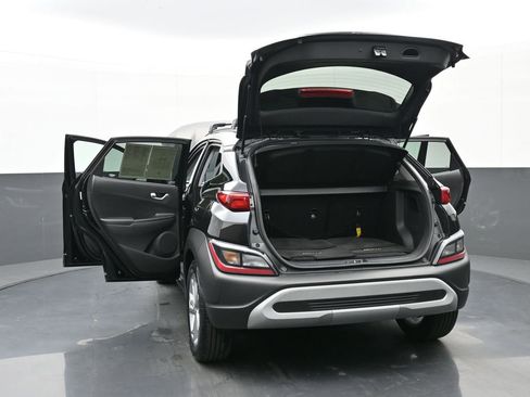 Certified 2022 Hyundai Kona SEL w/ Convenience Package image 55