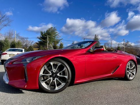 Used 2021 Lexus LC 500 Convertible w/ Cold Area Package image 33