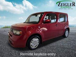 Used 2009 Nissan Cube 1.8 S w/ Interior Designer Pkg FWD video 2