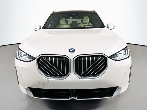 Used 2025 BMW X3 xDrive30 w/ Premium Package AWD/4WD image 2