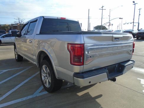 Used 2017 Ford F150 Platinum w/ Equipment Group 701A Luxury image 3