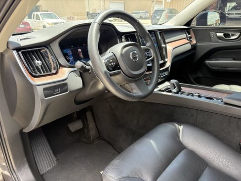 Used 2024 Volvo XC60 B5 Plus AWD/4WD image 14