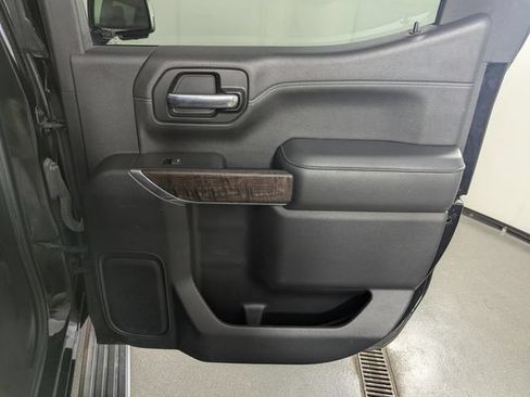 Used 2021 GMC Sierra 1500 Denali w/ Denali Ultimate Package AWD/4WD image 24