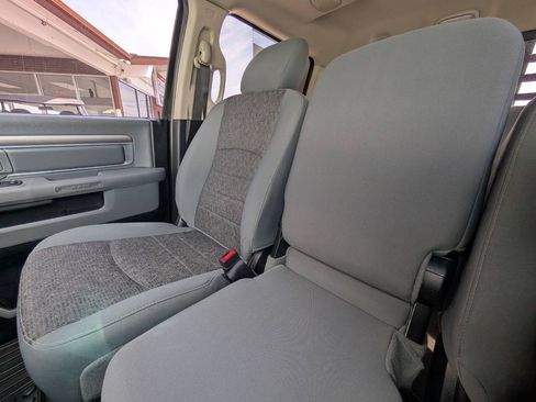 Used 2015 RAM 2500 SLT w/ Luxury Group AWD/4WD image 26